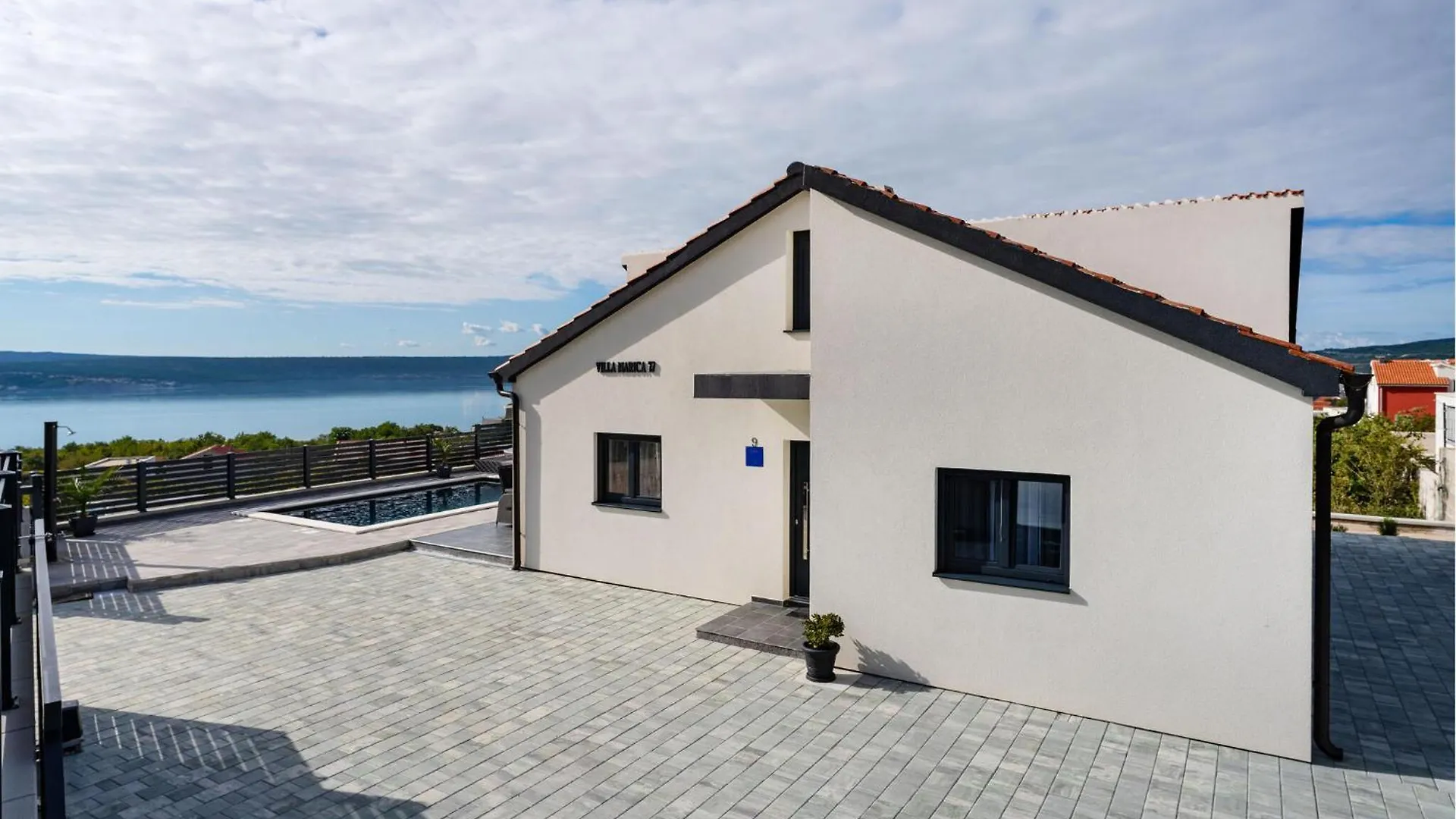 Gorgeous Home In Maslenica With Kitchen Holiday home